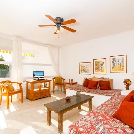 Apartament Oiza Castles 23 At Beach, Wifi And Aircon